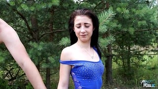 Huge Creampie for Cheated Photo Model in Nature With Big Cock