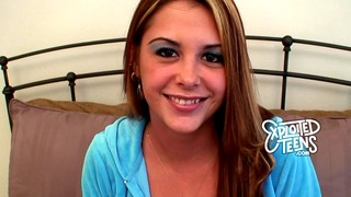 19 Year Old Hot Teen Fucks and Gets a Mouth Complete of Semen
