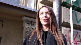 Julia Rain