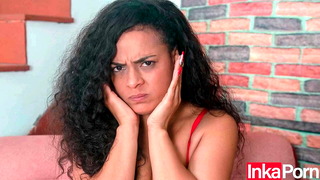 CASTING Ivonne (Peruvian brunette with curly hair)